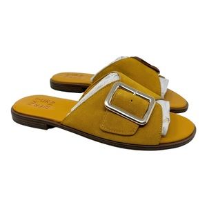 Naturalizer Forrest Women’s Open Toe Buckle Slide Sandal Golden Rod Size 7.5M.
